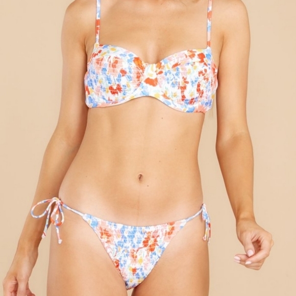 L*Space Flowers Forever Marley Bikini Underwire Top Aubree Swim Bottoms … - Picture 4 of 7
